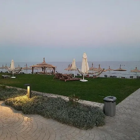 дизайнерская студия с отдельной спальней на первой береговой линии Four Seasons Iskele